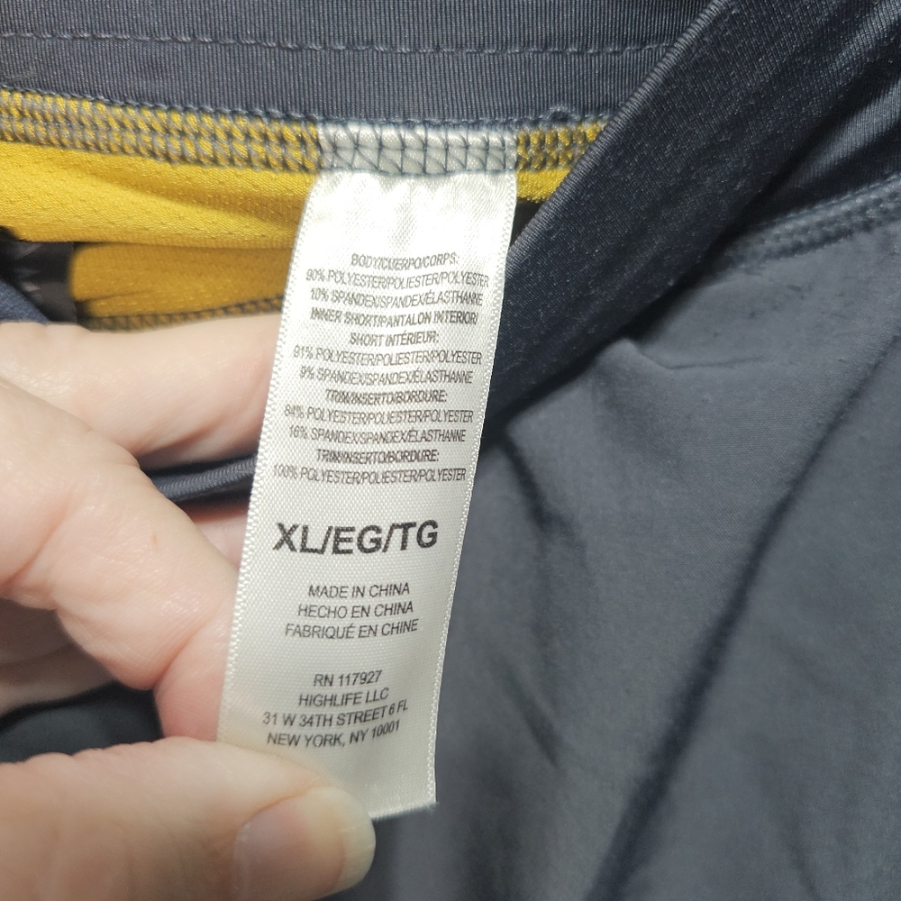 Gaiam Men's Dark Gray Athletic Shorts Size XL Inner Liner Pockets Stretch. - Picture 6 of 10